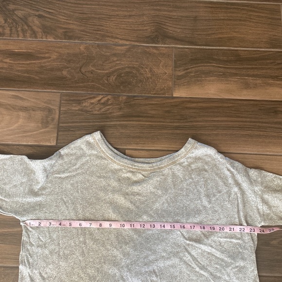 Cherish metallic lace back oversized sweater - Picture 3 of 9